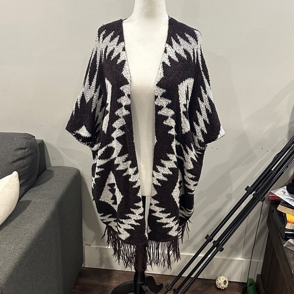 Garage Sweaters - Garage Aztec Poncho Cardigan with Fringe